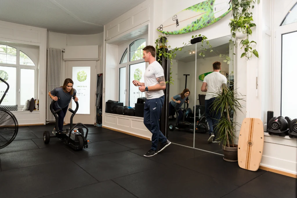 Personal Training with Personal Trainer Luke Rennie in Zürich